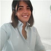 Laureanda in biologia impartisce lezioni di chimica, biologia, biochimica